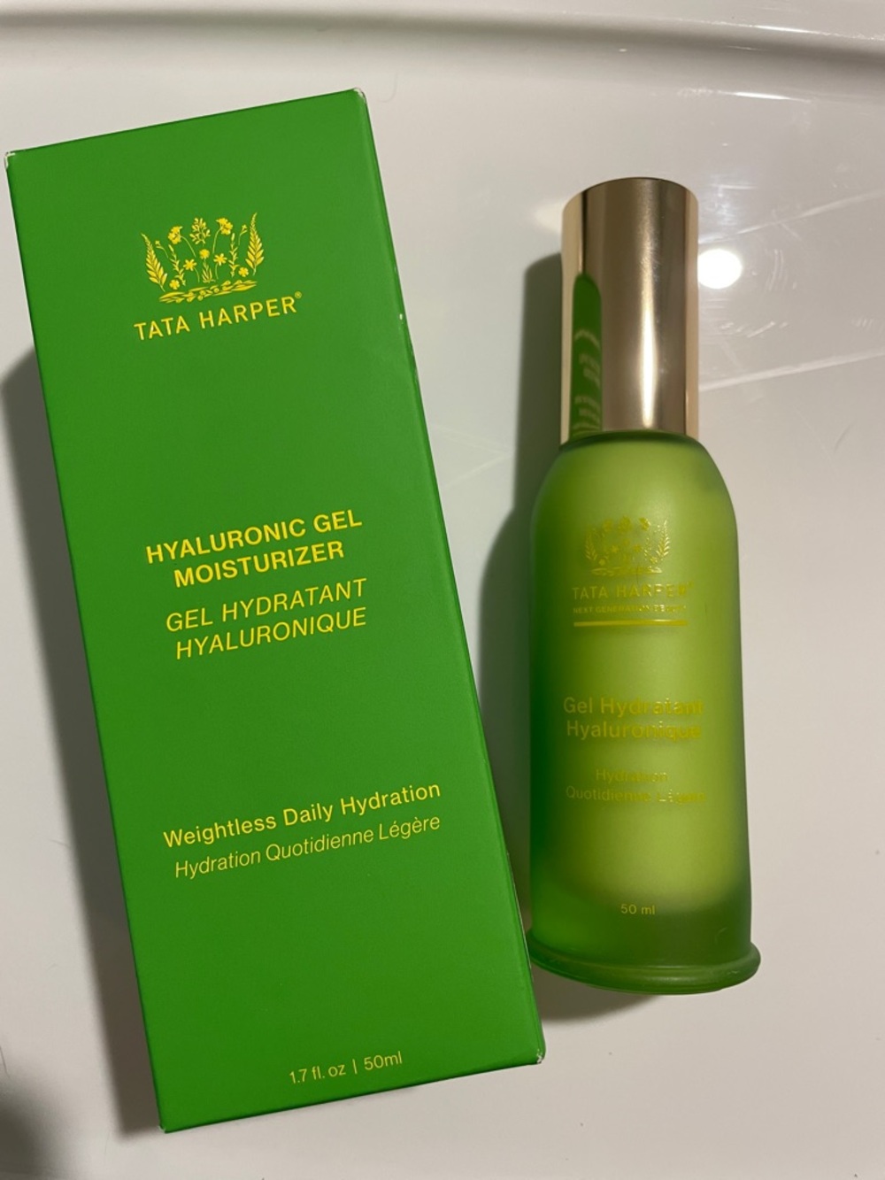 Tata Harper Green Frosted Hyaluronic Gel Moisturizer with Gold Cap NWT - Picture 7 of 12